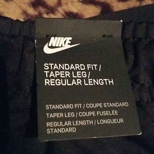 standard fit tapered leg regular length